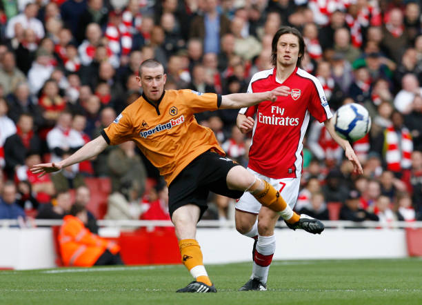 以其详尽的 以其详尽的