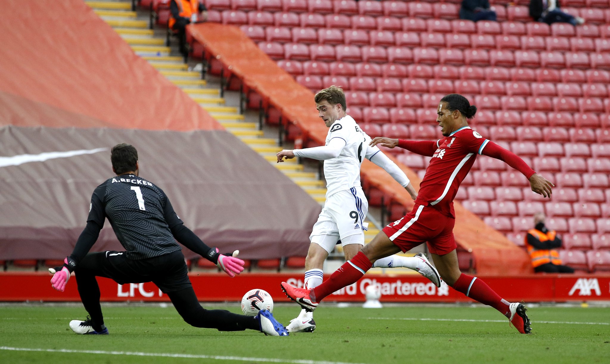 个颇具争议 个颇具争议